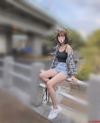 Gleezy：av0988 豆豆 163 45 D 23歲 美腿很好摸 主動熱情 健談型