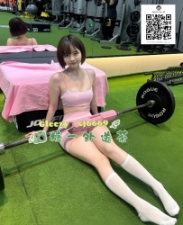 Gleezy搜索：xj6669 健身教練 身材爆炸 喜歡被含住頭、胸推臉、奶壓騎搞 舌頭技巧色到