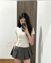 Tg搜：@cj69520 骨感纖細大學妹 很主動的小妹妹不要被她單純的外表欺騙 行為也淫蕩