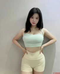 瀨：tv8833或Telegram： av0988 大奶妹 身材很贊 屁股大圓潤 黑森林濃密 性欲強大