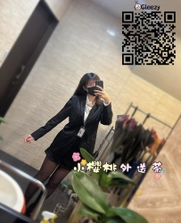 週週｜163.46.C｜23歲 臉蛋屬於甜美帶點可愛類型 互動親切 讓人不會覺得陌生