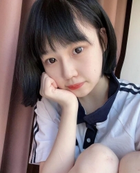 Gleezy搜av0988 小丸子 156.B+.18歲  外貌清秀是個很愛笑的女生喔  笑容甜美