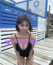 Gleezy搜：xj6669 翹臀 美腿 白皙爆乳 下海只為了滿足慾望 想試著用自豪的粉色鮑魚