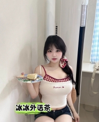 TG搜：cj69520 加賴fb750 氣質艷麗顏值高 床上技巧很不錯，敏感水多很耐操，約她讓你