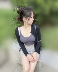 淫蕩騷貨人妻Gleezy：av0988 乃大不油 做愛的技術好茶 全程無套 口爆 深喉嚨 69 奶泡