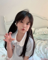 暑假妹下海首次兼職瀨97662p 小安 155 43 B 18歲 經驗不多，帶著嬌羞的味道