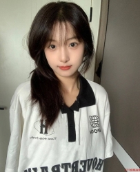 賴b80066  蕾伊155怎麽插怎麽濕  口爆吞精不在話下