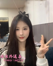 大G搜：pp2263 全新軟萌學生妹初兼 極度反差 粉色內裝 M系學生妹欠調教