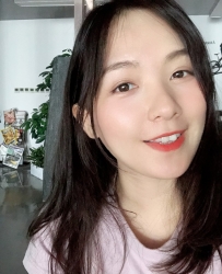加 Gleezy：k66099很性感 膚質不錯 嫩滑白皙 很會打扮 新鮮嫩鮑床上很騷