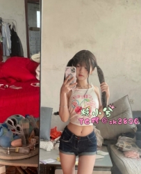 TG搜@sk3826 小葡萄155cm.40kg.B奶 18歲  #雙馬尾蘿莉