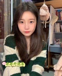 加賴fb750 服務很熱情 小穴很敏感 易濕 大尺度 極品粉穴聽說吸力超強 三點粉紅