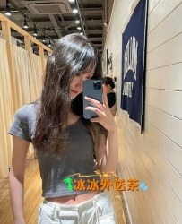 加賴fb750 奶茶妹 主動服務好 簡介：奶茶妹 主動服務好  皮膚白皙 敢玩 熱情 口技好