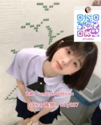 Gleezy賬號：why337小耶 163cm.Ccup.45kg.21歲  清純氣質型 女友FU100% 溫柔的外表隱