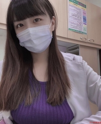 護理師缺錢下海兼職Gleezy：av0988 很漂亮 有女友感  身材好 服務好 天真善良